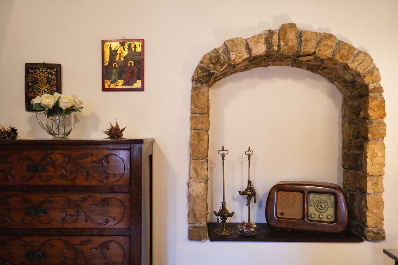 Aurora Medieval House سرمونيتا المظهر الخارجي الصورة
